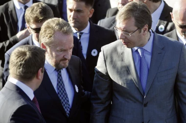 VUČIĆ RAZGOVARAO SA IZETBEGOVIĆEM: U fokusu bilateralni i odnosi u regionu
