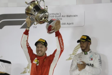 Fetel pobedio u Bahreinu ispred Botasa i Hamiltona