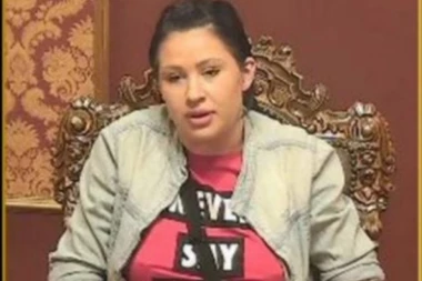 (FOTO) OVO NIKO NIJE OČEKIVAO: Teodoru u "Parovima" posetili OTAC I BRAT!