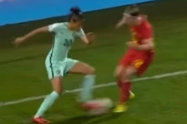 (VIDEO) DRIBLING GODINE: Ovo je dokaz da žene igraju vrhunski fudbal