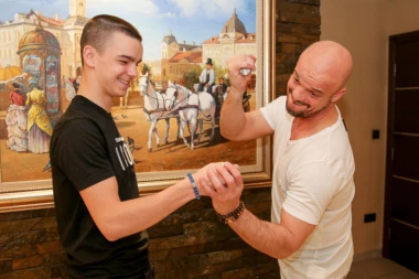 Boban Rajović sinu kupio jezivo skup poklon: Za punoletstvo mezimcu iskeširao 40.000 evra!