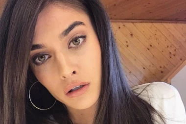 (FOTO) BARBARA TATALOVIĆ ŠUTNULA BIKOVIĆA ZBOG POZNATOG SPORTISTE? Bićete u neverici kad vidite o kome se radi!