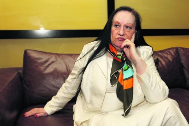 Olivera Katarina: U moje vreme se pevači nisu PRODAVALI ZA NOVAC