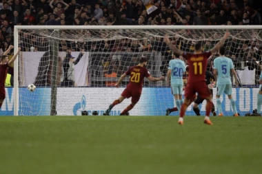 DRUŠTVENE MREŽE GORE: Navijači širom sveta se sprdaju sa fudbalerima Barselone