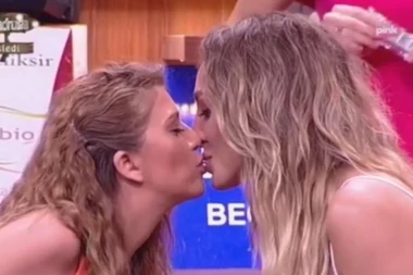 (VIDEO) ŠOK: Vatreni poljubac LUNE I KIJE!