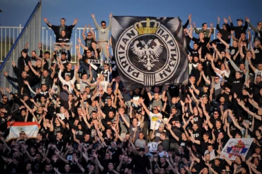 Karte za derbi i na JNA: GROBARI NE MOGU NA ISTOK!