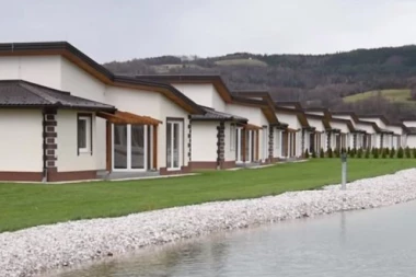 (VIDEO) ULAZ ZABRANJEN: Ovo je tajno naselje u Bosni