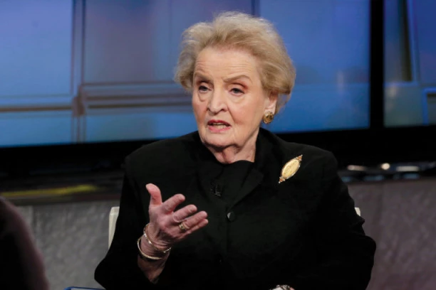 MEMOARI ZAGOVORNICE BOMBARDOVANJA SRBIJE: Olbrajtova objavila "Pakao i druge destinacije"