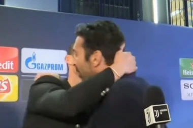 (VIDEO) Evo šta se dogodilo kada su se Ronaldo i Bufon sreli posle drame u Madridu!