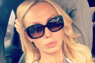 GLUMICU ZLOSTAVLJALI NA SNIMANJU: Gurali su mi GAĆE U USTA I GUŠILI ME!