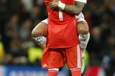 Marselovi "pozdravi" večitom rivalu: NISMO MI BARSELONA DA ISPADNEMO!