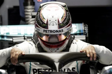 MONOTONOST JE NASTAVLJENA: Mercedes ponovo dominirao u kvalifikacijama