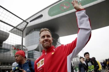 Fetel napušta Ferari!