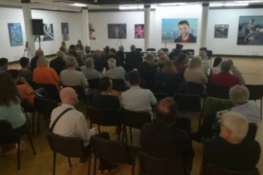 Drama u Bujanovcu: Ramadani predsednik, SNS napustio salu