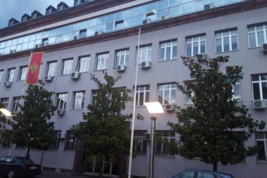 NOVOSAĐANKA OPTUŽENA ZA „DRŽAVNI UDAR” U PODGORICI: Da sam ostala u samici, sad ne bih bila živa