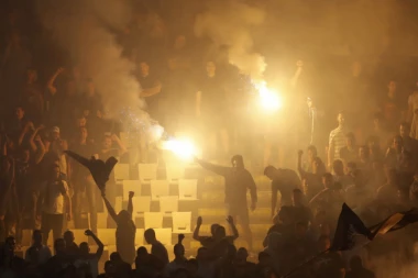 Katanac na "Marakanu": I novčane kazne za Zvezdu, Partizan i Vojvodinu