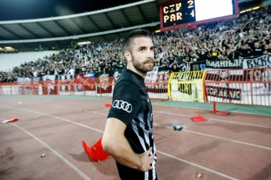 Tošić u Zvezdinoj svlačionici posle derbija, OVO JE JEDINI RAZLOG