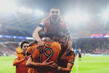 (VIDEO) Slavilo se celu noć: JEDAN OD NAJSTARIJIH ENGLESKIH KLUBOVA SE VRAĆA U PREMIJER LIGU!