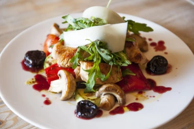 Biljana Obradović kuva za vas: Dodatak "SRPSKI KUVAR"