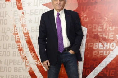 "Profa je očigledno preskočio neku lekciju": Dule Savić u gospodskom maniru postavio Vuletića tamo gde mu je mesto!