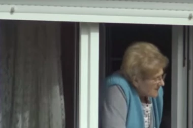 OVAKO IZGLEDA KUĆA SLOBE RADANOVIĆA: Ovde žive rijaliti zvezde!