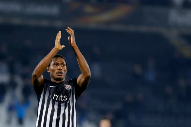 LJUBIMAC GROBARA DOBIO NOVOG ŠEFA: Promenio je prezime, jer se stideo što je Srbin, a sad će biti trener Tavambi!