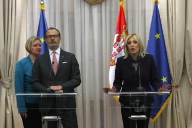 Fabrici: Mogerini dolazi zbog dijaloga Beograd-Priština