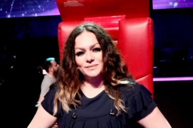 Zaćutaće svi posle ovoga: Ivana Peters odgovorila na kritike zbog pevanja pratećih vokala Luni Đogani!