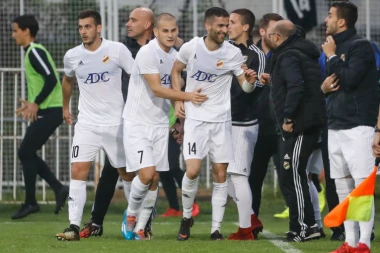 (VIDEO) "Brđani" zadali novu glavobolju Đukiću, ČUKA SA DVA GOLA PREDNOSTI NA REVANŠ!