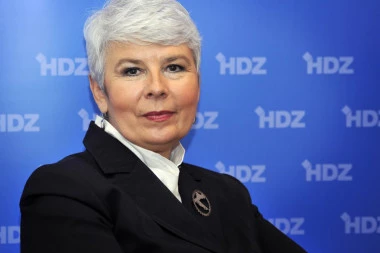 Jadranka Kosor EKSPLODIRALA: "Neguj mo srbski" se sprdali sa objavom bivše hrvatske premijerke