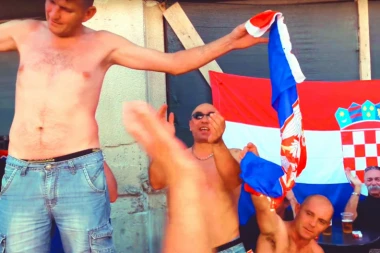 ŠEŠELJ REŽIRAO DIPLOMATSKI PORAZ HRVATSKE: Srpske zastave palite, a iz Beograda bežite!