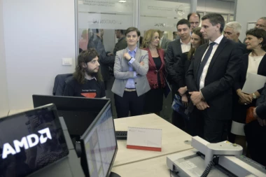 NTP na Zvezdari dobio pet "super kompjutera"