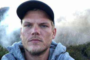 MESEC DANA KASNIJE: Slavni di-džej Avići će biti SAHRANJEN U KRUGU PORODICE!