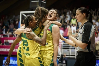 (VIDEO) SRPKINJA BLISTA: Jelena Milovanović trojkom u poslednjoj sekundi odvela Šopron u finale Evrolige