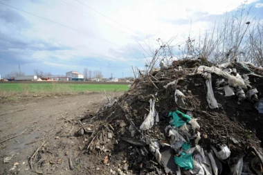 U Srbiji će deponije biti ZATVORENE, evo gde će SMEĆE