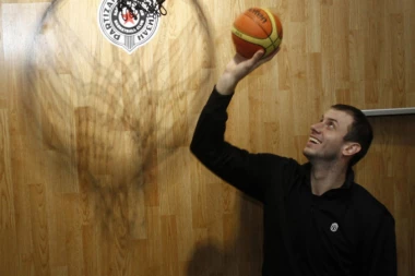 Evo zašto je Veličković hteo da bije Jokića