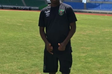 TUGA: Mladi fudbaler preminuo od malarije!