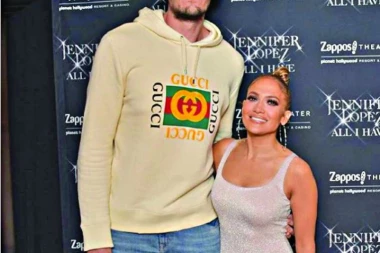 (VIDEO) URNEBESNO: Evo kako Bobi glumi!