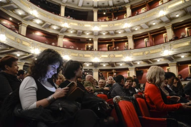 (FOTO) METASTAZE NA OBE STRANE JETRE! Naš poznati glumac oboleo od raka: Krio od svih - OTKRIVENI POTRESNI DETALJI!