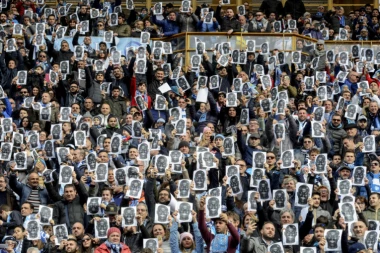 (VIDEO) Srca Napolitanaca kucaju za titulu: JUG ITALIJE GOREO NAKON POBEDE NAD JUVENTUSOM!