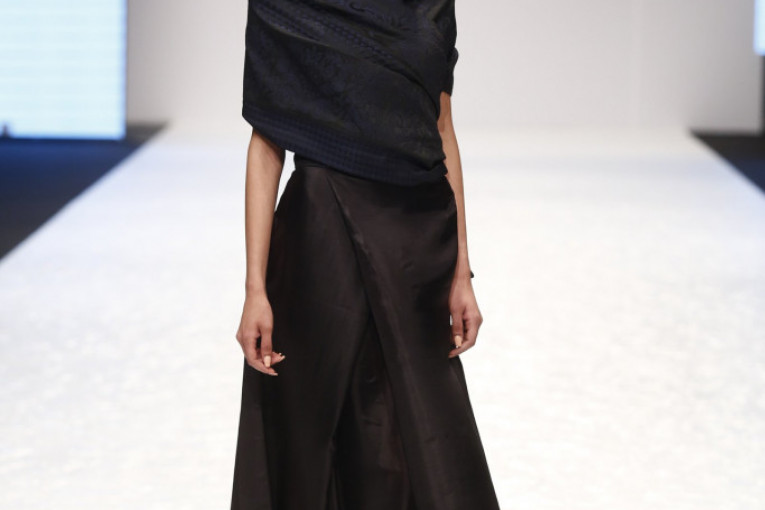 Model "GetUp" Jasmine Vujović