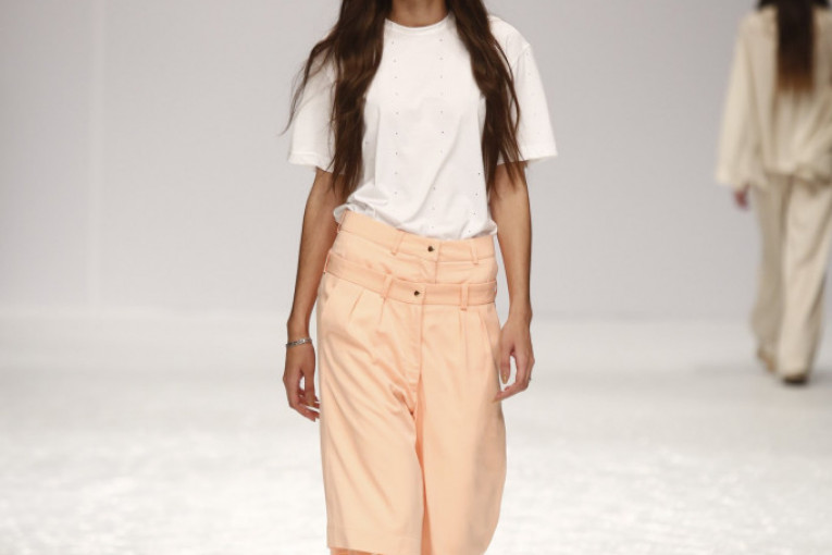 Model Tijane Milutinović