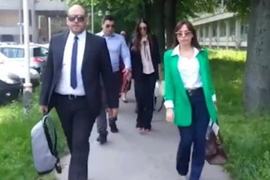 Lazukić stigao u sud: LUKU BRANI CECIN ADVOKAT!