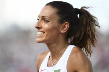 BUGARKA JE BRZA I SEKSI: Zbog nje muškarci kupuju karte za prvi red!