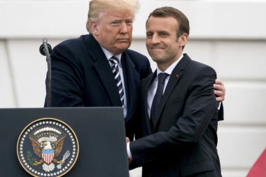 PUKLA LJUBAV: Makron besan zbog Trampove sporne izjave