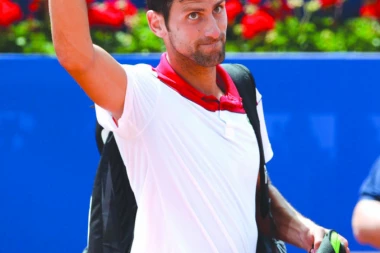 (VIDE) Novak i NEVEROVATAN PROMAŠAJ