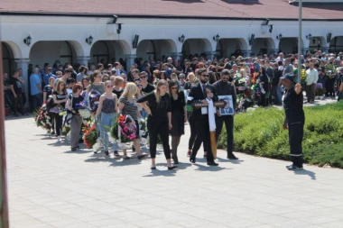 SAHRANJEN NIŠKI HIRURG! Bajkeri u suzama otkrili šta je rekao pred smrt