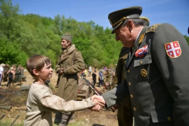 Diković na snimanju filma o kralju Petru!