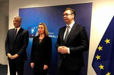 VUČIĆ SA TAČIJEM 24. JUNA NA NOVOJ RUNDI DIJALOGA U BRISELU?