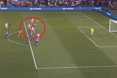 (VIDEO) ŠKORPION: Ovakav gol još niste videli